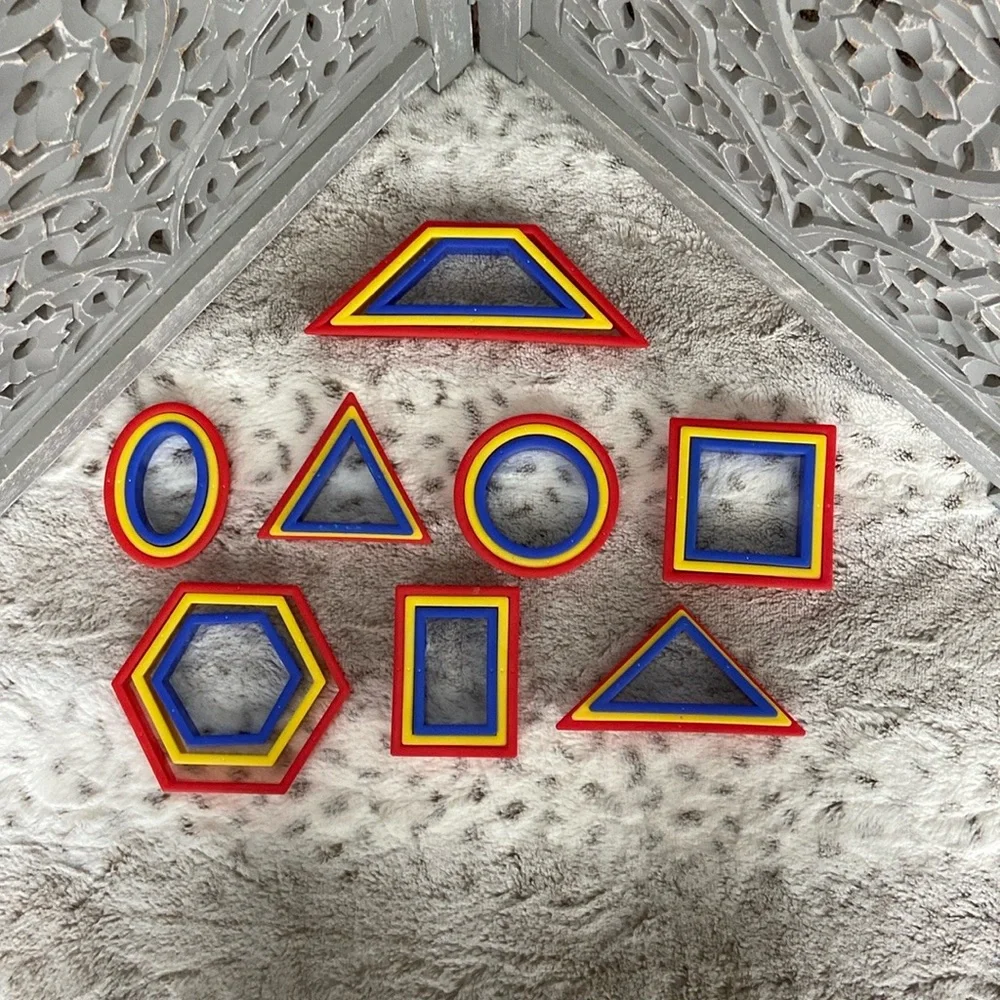NWT! Geometric shapes sizes set boys girls OS educational STEM preschool play